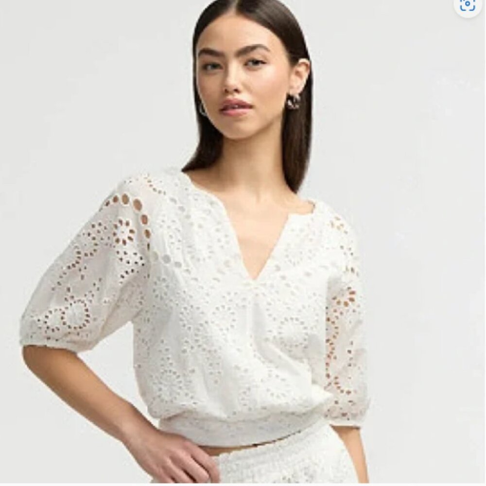 NWT NVLT Women 's Puff Sleeve White Embroidered Eyelet Cropped Top 100% Cotton
